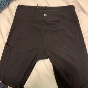 Lululemon high rise leggings, side pocket, size 4
